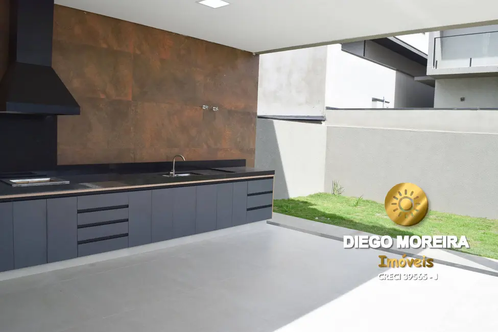 Casa de Condomínio com 3 quartos à venda, 300m2 em Atibaia - SP - imagem 5 Foto 5 de Casa de Condomínio com 3 quartos à venda, 300m2 em Atibaia - SP