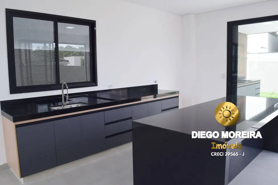 Casa de Condomínio com 3 quartos à venda, 300m2 em Atibaia - SP - imagem 6 Foto 6 de Casa de Condomínio com 3 quartos à venda, 300m2 em Atibaia - SP