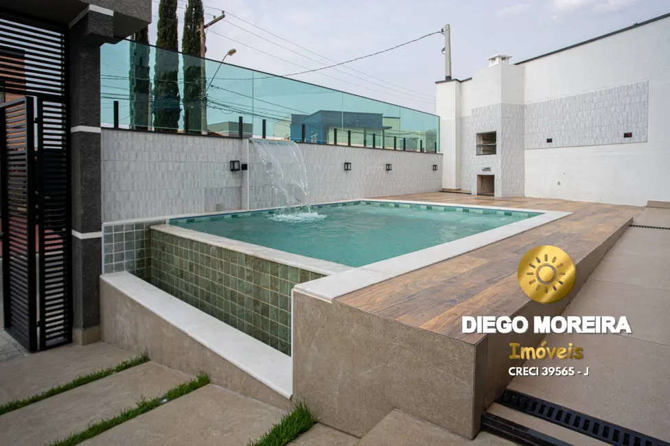 Casa com 3 quartos à venda, 145m2 em Jardim Paulista, Atibaia - SP - imagem 2 Foto 2 de Casa com 3 quartos à venda, 145m2 em Jardim Paulista, Atibaia - SP