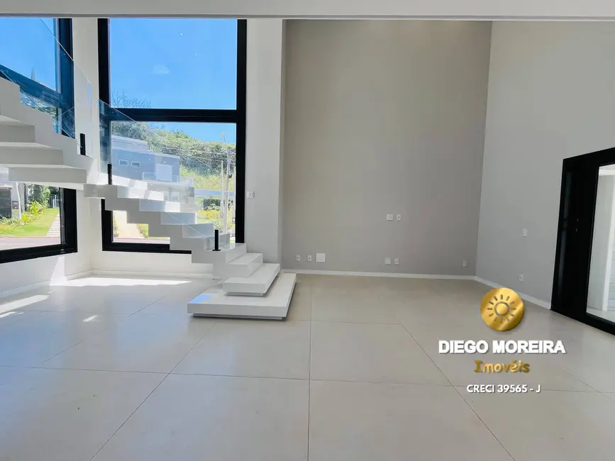 Foto 6 de Casa de Condomínio com 3 quartos à venda, 402m2 em Chácaras Maringá, Atibaia - SP