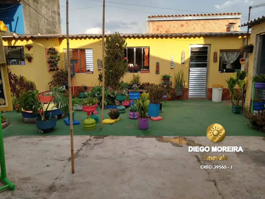 Foto 2 de Casa com 2 quartos à venda, 250m2 em Mairipora - SP