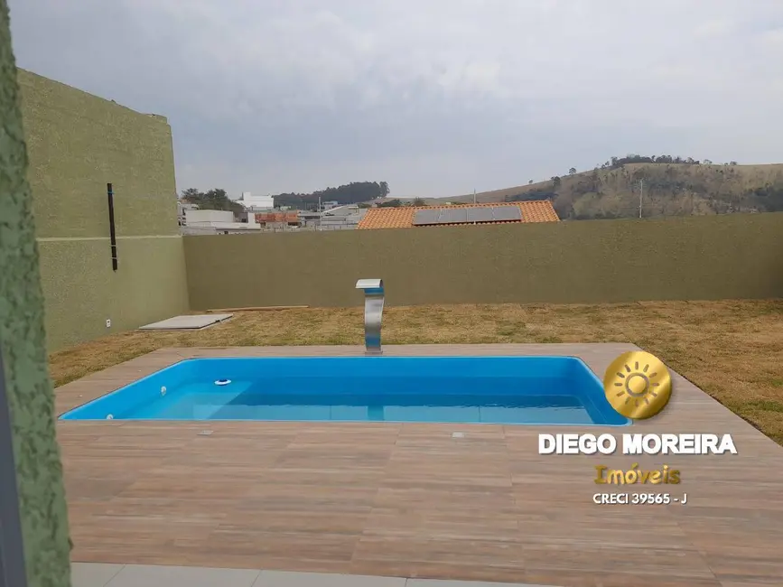 Casa de Condomínio com 3 quartos à venda, 150m2 em Atibaia - SP - imagem 2 Foto 2 de Casa de Condomínio com 3 quartos à venda, 150m2 em Atibaia - SP