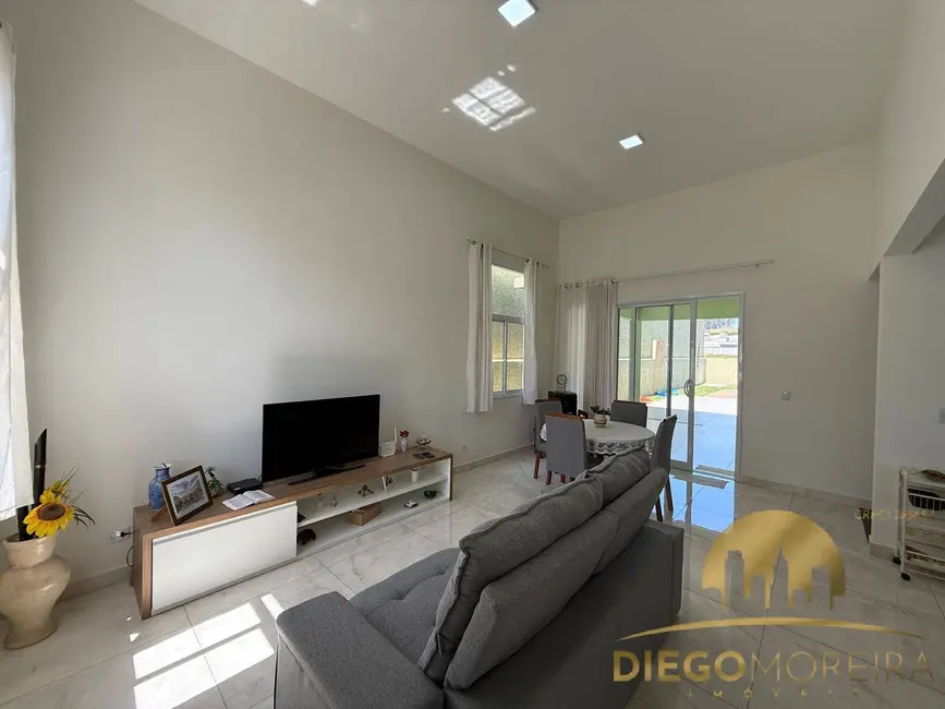 Foto 6 de Casa de Condomínio com 3 quartos à venda, 150m2 em Atibaia - SP