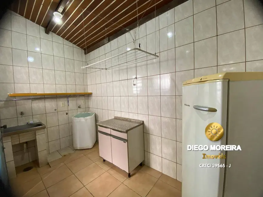 Casa com 3 quartos para alugar, 492m2 em Jardim Alvinópolis, Atibaia - SP - imagem 9 Foto 9 de Casa com 3 quartos para alugar, 492m2 em Jardim Alvinópolis, Atibaia - SP