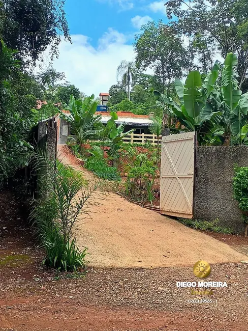 Foto 2 de Chácara com 2 quartos à venda, 100m2 em Piracaia - SP
