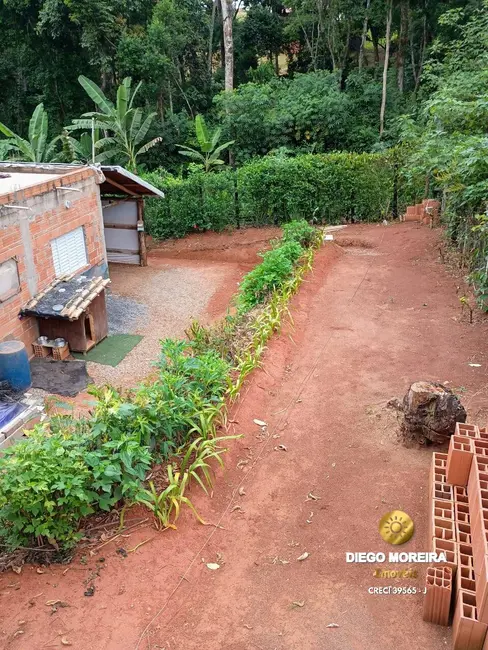 Chácara com 2 quartos à venda, 100m2 em Piracaia - SP - imagem 6 Foto 6 de Chácara com 2 quartos à venda, 100m2 em Piracaia - SP