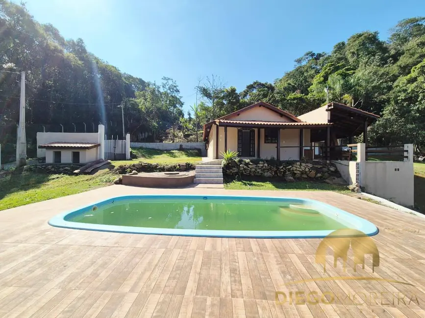 Chácara com 2 quartos à venda, 1300m2 em Rosário, Atibaia - SP - imagem 1 Foto 1 de Chácara com 2 quartos à venda, 1300m2 em Rosário, Atibaia - SP
