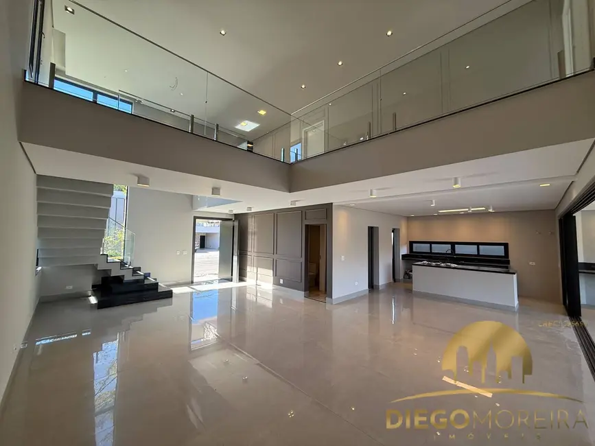 Foto 2 de Casa de Condomínio com 3 quartos à venda, 525m2 em San Fernando Valley, Atibaia - SP