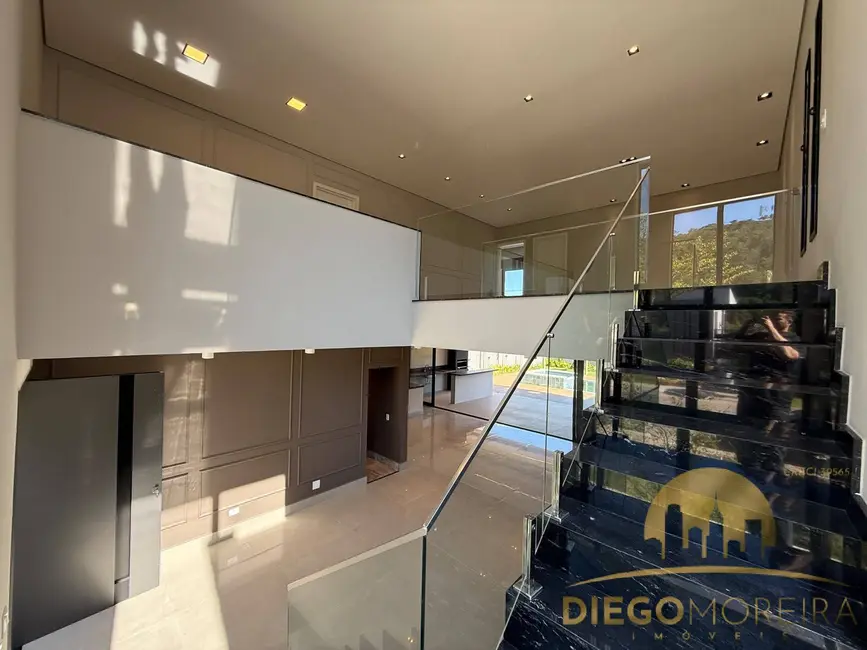Foto 5 de Casa de Condomínio com 3 quartos à venda, 525m2 em San Fernando Valley, Atibaia - SP
