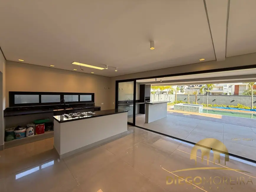 Foto 8 de Casa de Condomínio com 3 quartos à venda, 525m2 em San Fernando Valley, Atibaia - SP