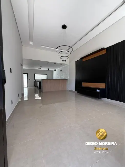 Foto 2 de Casa de Condomínio com 3 quartos à venda, 180m2 em Condomínio Portal da Serra, Braganca Paulista - SP