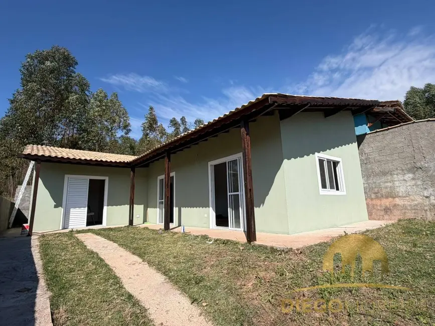Foto 1 de Casa com 2 quartos à venda, 130m2 em  - SP