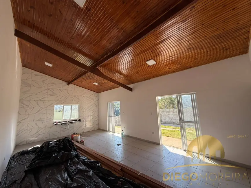 Foto 6 de Casa com 2 quartos à venda, 130m2 em  - SP