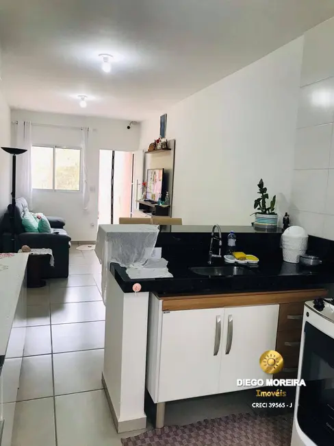 Foto 6 de Casa com 2 quartos à venda, 150m2 em Jardim Santo Antônio, Atibaia - SP
