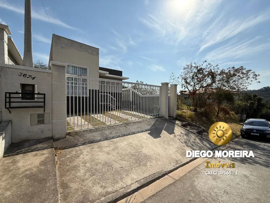 Foto 1 de Casa com 3 quartos à venda, 315m2 em Mairipora - SP