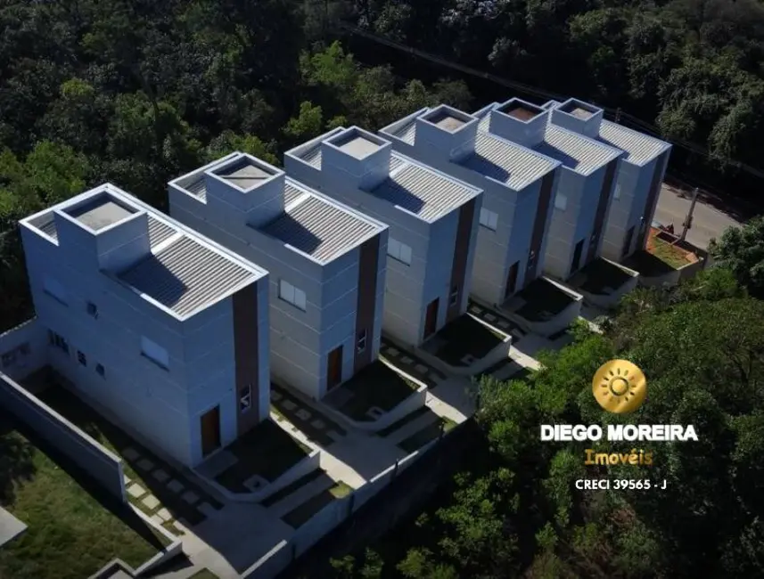 Foto 1 de Casa de Condomínio com 2 quartos à venda, 69m2 em Mairipora - SP