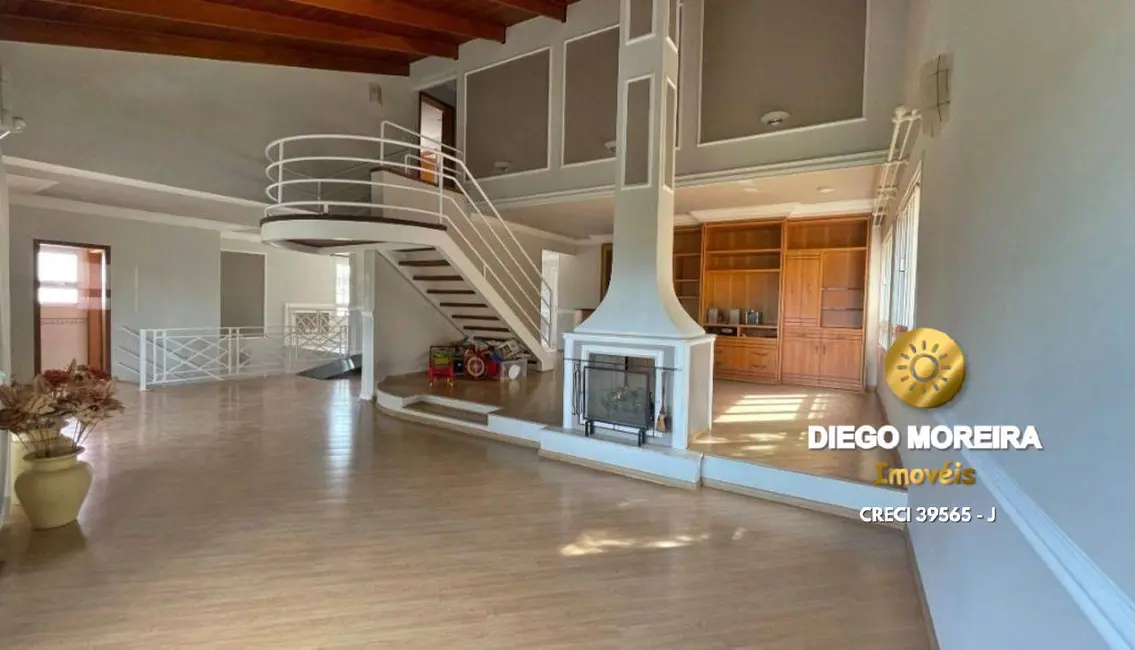 Foto 5 de Casa com 8 quartos à venda, 800m2 em Vila Santista, Atibaia - SP