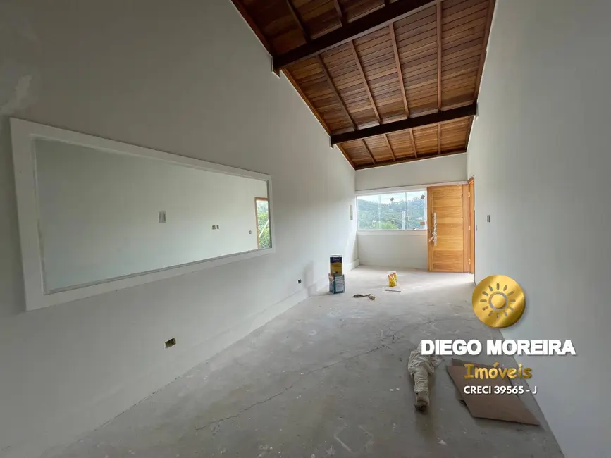 Foto 3 de Casa com 3 quartos à venda, 290m2 em Mairipora - SP