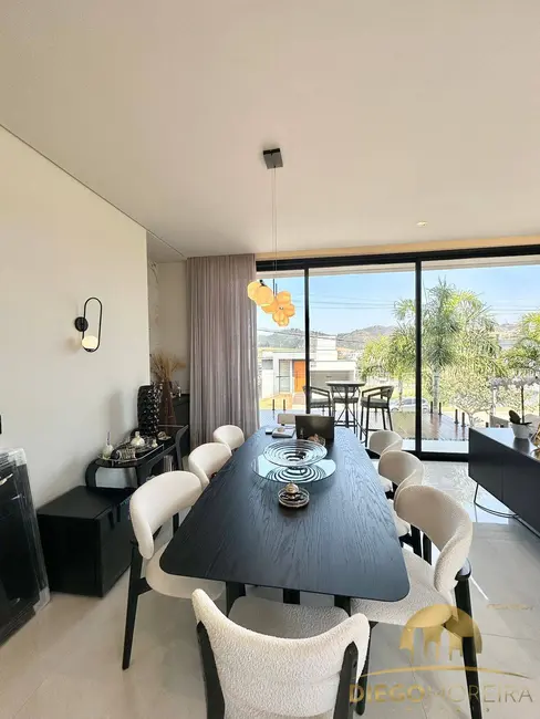 Foto 3 de Casa de Condomínio com 4 quartos à venda, 360m2 em Condomínio Vale das Águas, Braganca Paulista - SP