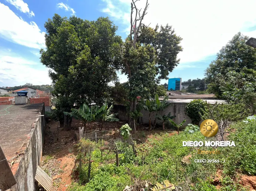 Foto 3 de Terreno / Lote à venda, 300m2 em Jardim do Trevo, Atibaia - SP
