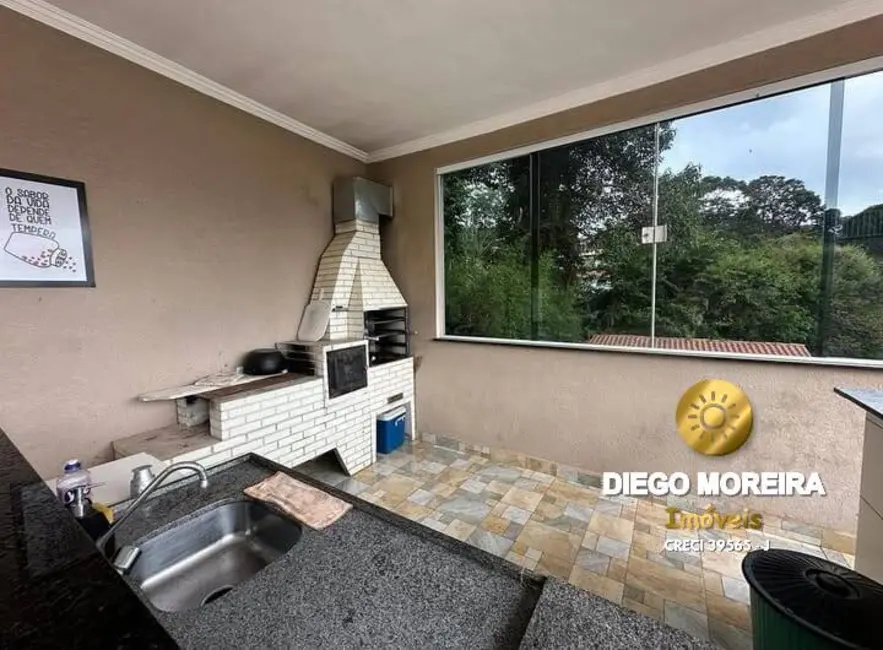 Foto 6 de Chácara com 3 quartos à venda, 250m2 em Estância Santa Maria do Portão, Atibaia - SP