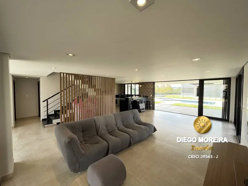 Foto 8 de Casa de Condomínio com 4 quartos à venda, 1423m2 em Piracaia - SP