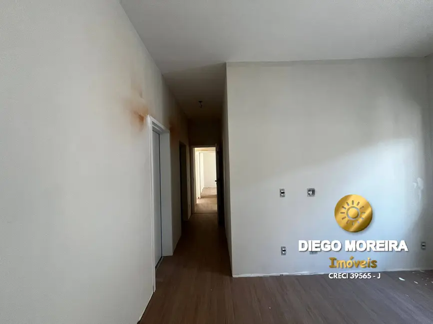 Foto 8 de Casa com 3 quartos à venda, 204m2 em Vila Santista, Atibaia - SP