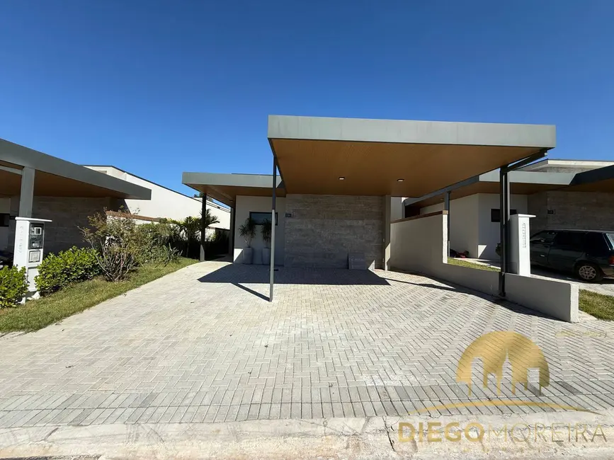 Foto 2 de Casa de Condomínio com 3 quartos à venda, 204m2 em Vila Santista, Atibaia - SP
