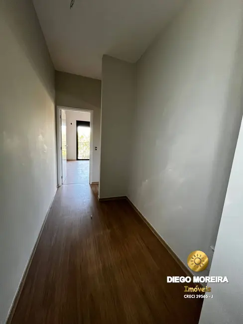 Foto 6 de Casa com 3 quartos à venda, 204m2 em Vila Santista, Atibaia - SP
