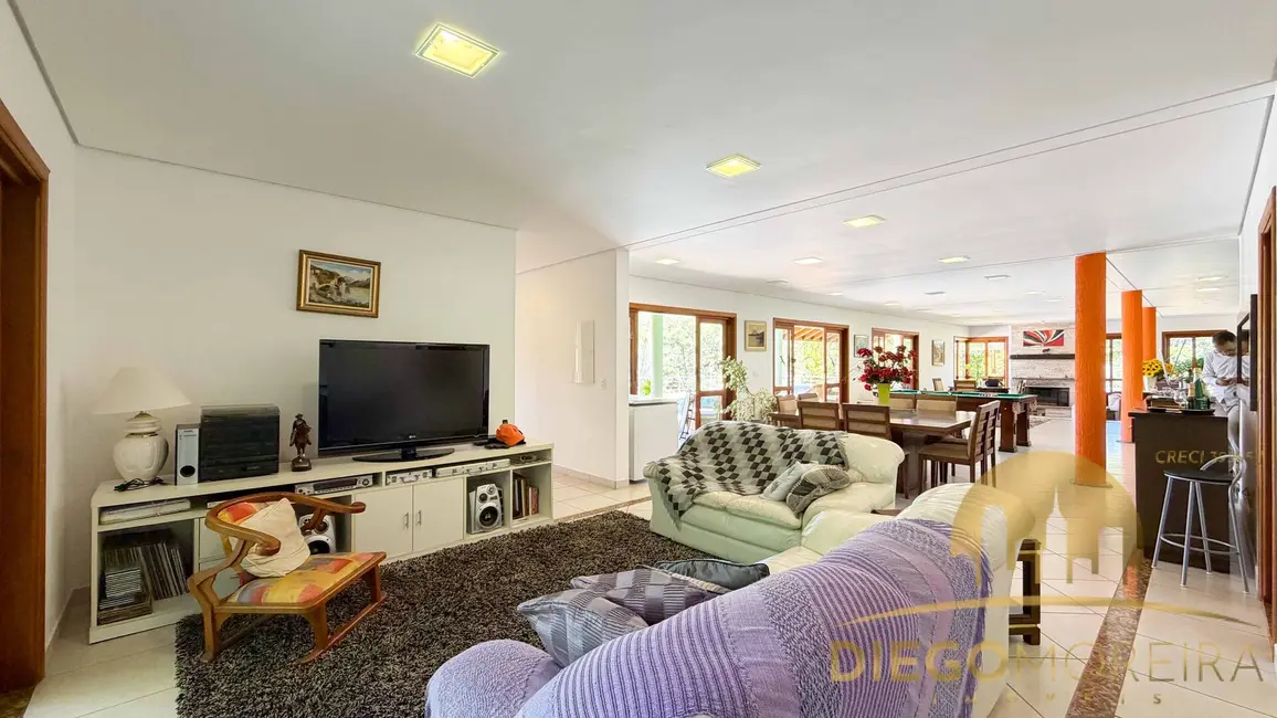 Foto 7 de Chácara com 7 quartos à venda, 590m2 em Piracaia - SP