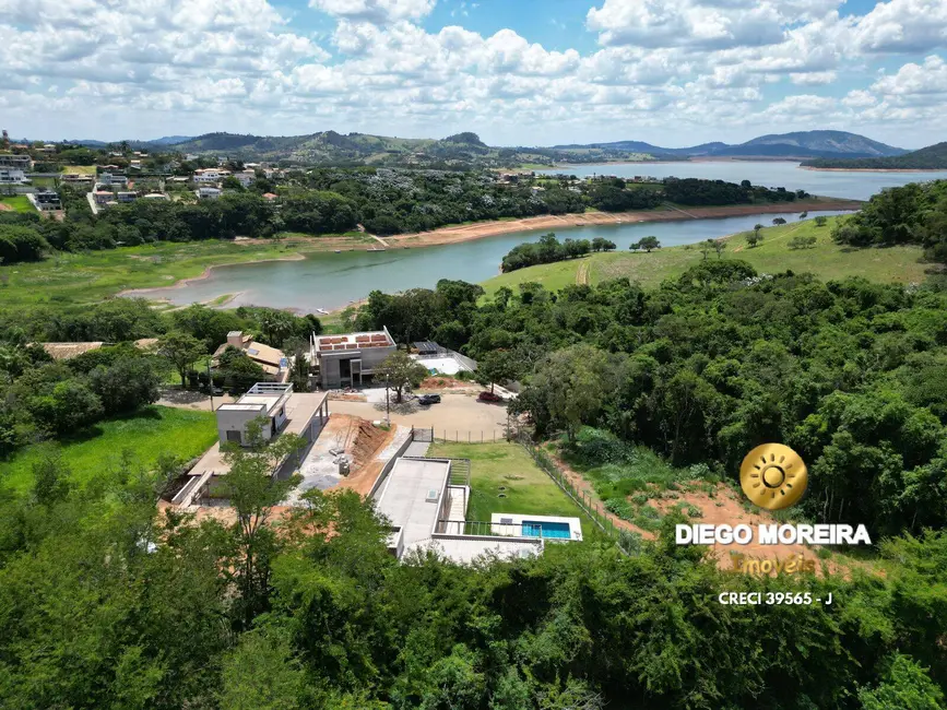 Foto 2 de Chácara com 2 quartos à venda, 185m2 em Piracaia - SP