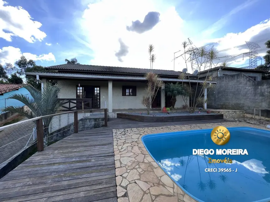 Foto 2 de Casa com 3 quartos à venda, 196m2 em Mairipora - SP