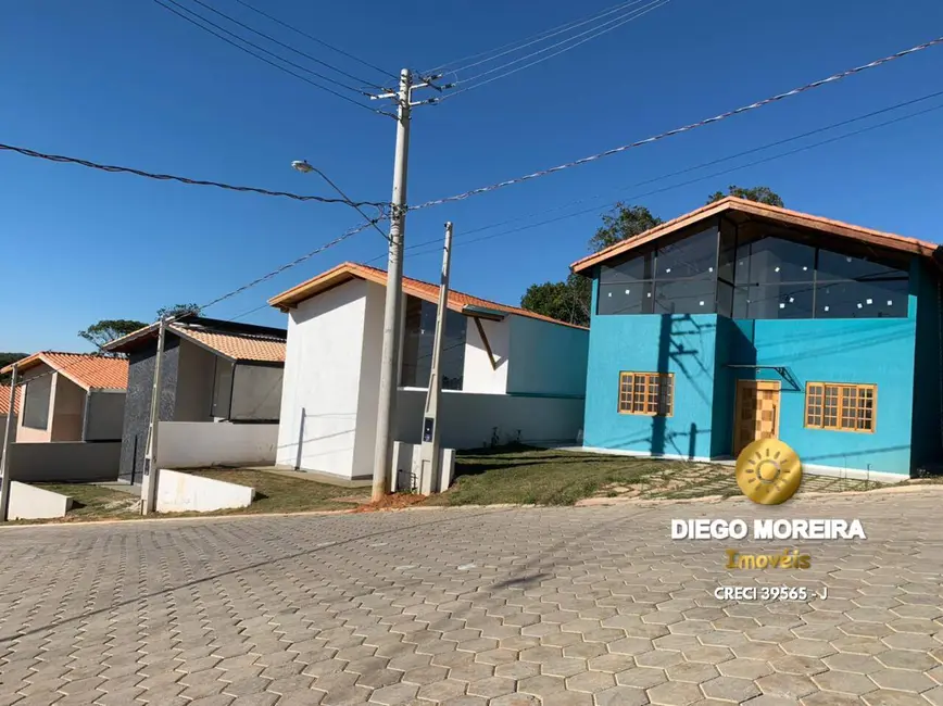 Foto 1 de Casa de Condomínio com 2 quartos à venda, 150m2 em Mairipora - SP