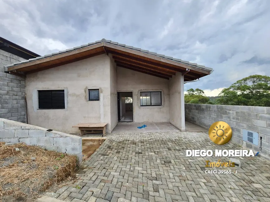 Foto 1 de Casa de Condomínio com 2 quartos à venda, 150m2 em Mairipora - SP