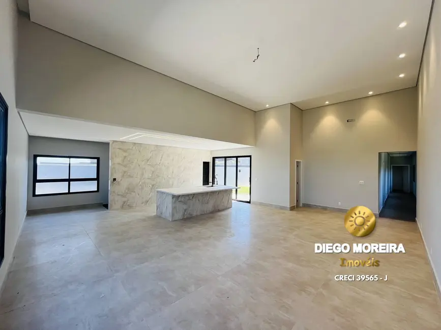 Foto 5 de Casa de Condomínio com 3 quartos à venda, 300m2 em Mairipora - SP