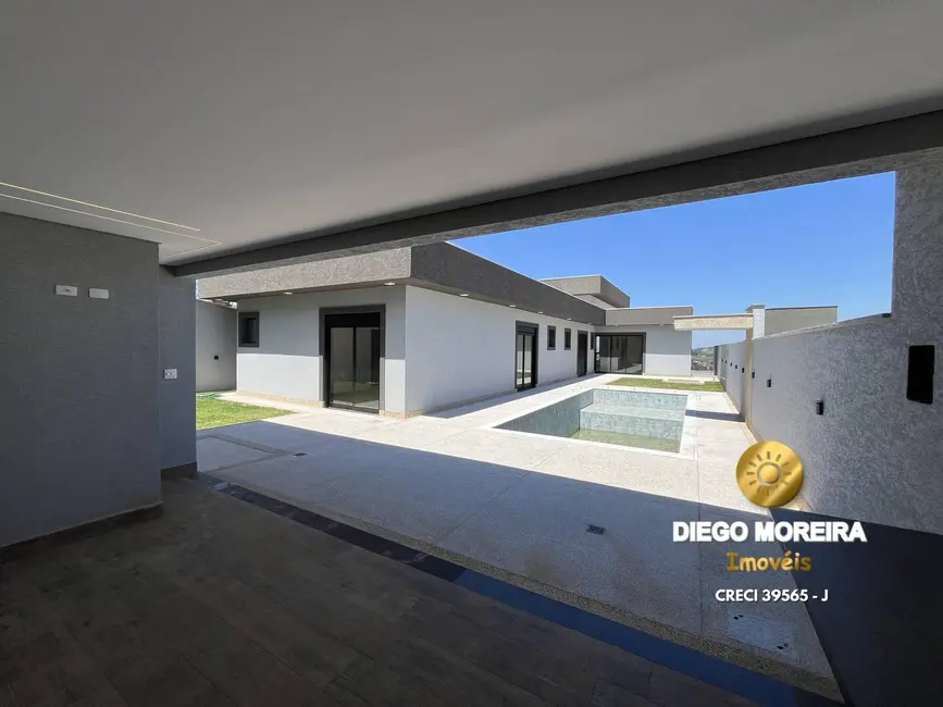 Foto 2 de Casa de Condomínio com 3 quartos à venda, 300m2 em Mairipora - SP