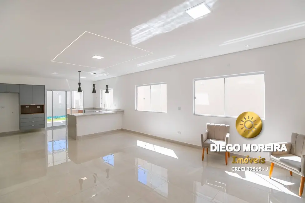 Foto 6 de Casa com 4 quartos à venda e para alugar, 172m2 em Vila Esperia ou Giglio, Atibaia - SP