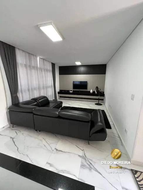 Foto 6 de Casa de Condomínio com 3 quartos à venda, 248m2 em Mairipora - SP