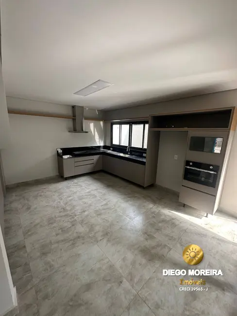 Casa de Condomínio com 3 quartos à venda e para alugar, 174m2 em Loteamento Jardim Morumbi, Atibaia - SP - imagem 6 Foto 6 de Casa de Condomínio com 3 quartos à venda e para alugar, 174m2 em Loteamento Jardim Morumbi, Atibaia - SP