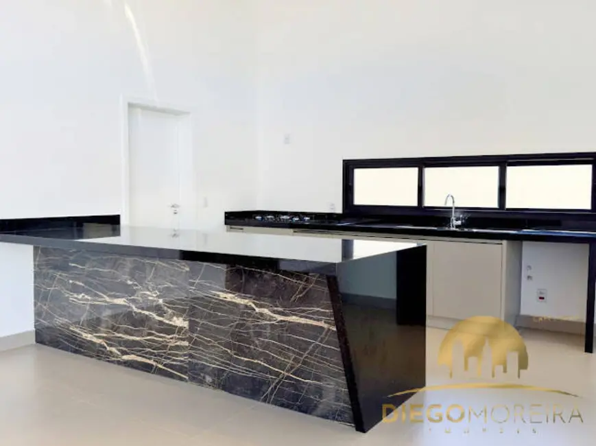 Foto 5 de Casa de Condomínio com 4 quartos à venda, 800m2 em Boa Vista, Atibaia - SP