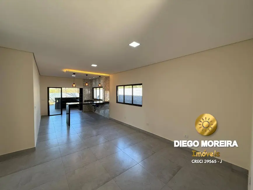 Foto 7 de Casa com 3 quartos à venda, 184m2 em Jardim Estância Brasil, Atibaia - SP