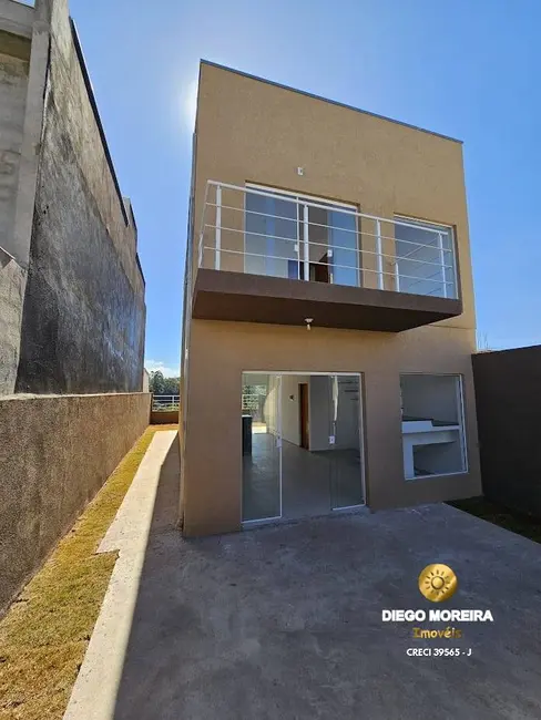 Foto 1 de Casa com 3 quartos à venda, 140m2 em Mairipora - SP