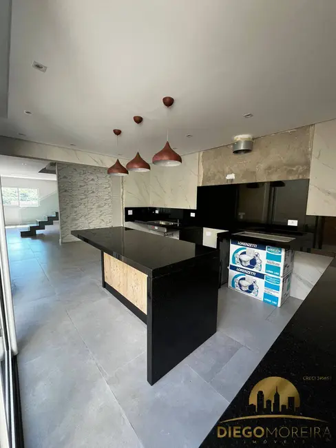 Foto 3 de Casa com 2 quartos à venda, 171m2 em Laranjeiras, Caieiras - SP