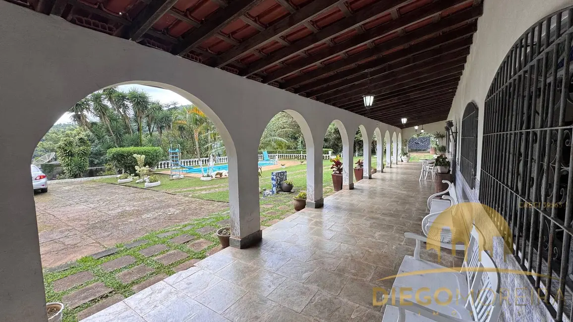 Foto 3 de Chácara com 4 quartos à venda, 450m2 em Mairipora - SP