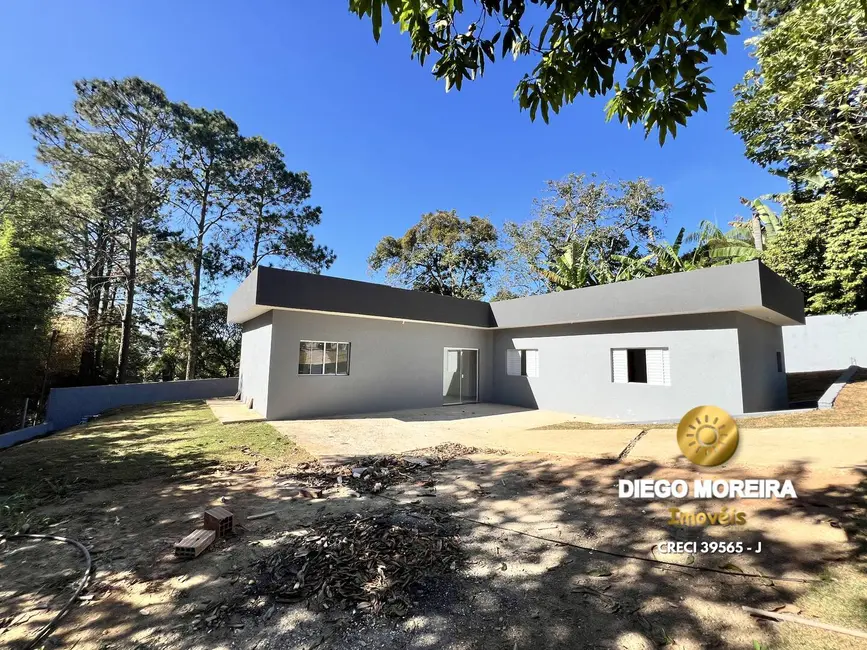 Chácara com 3 quartos à venda, 1250m2 em Estância San Remo, Atibaia - SP - imagem 8 Foto 8 de Chácara com 3 quartos à venda, 1250m2 em Estância San Remo, Atibaia - SP