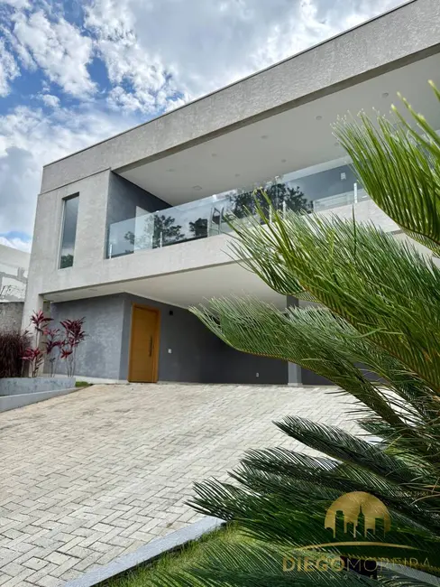 Foto 1 de Casa com 4 quartos à venda, 376m2 em Jardim do Lago, Atibaia - SP