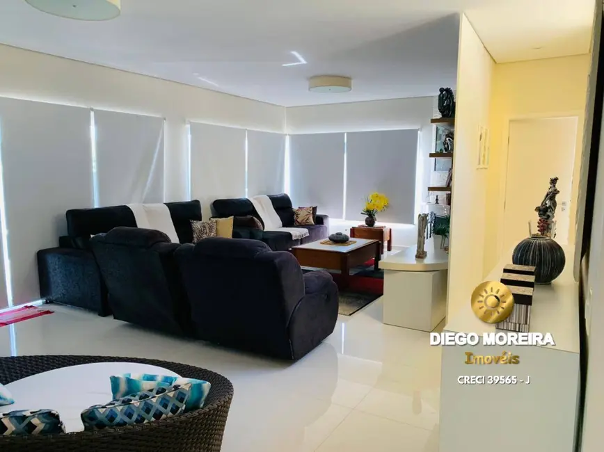 Foto 8 de Chácara com 4 quartos à venda, 1372m2 em Piracaia - SP