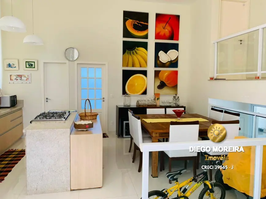 Foto 4 de Chácara com 4 quartos à venda, 1372m2 em Piracaia - SP