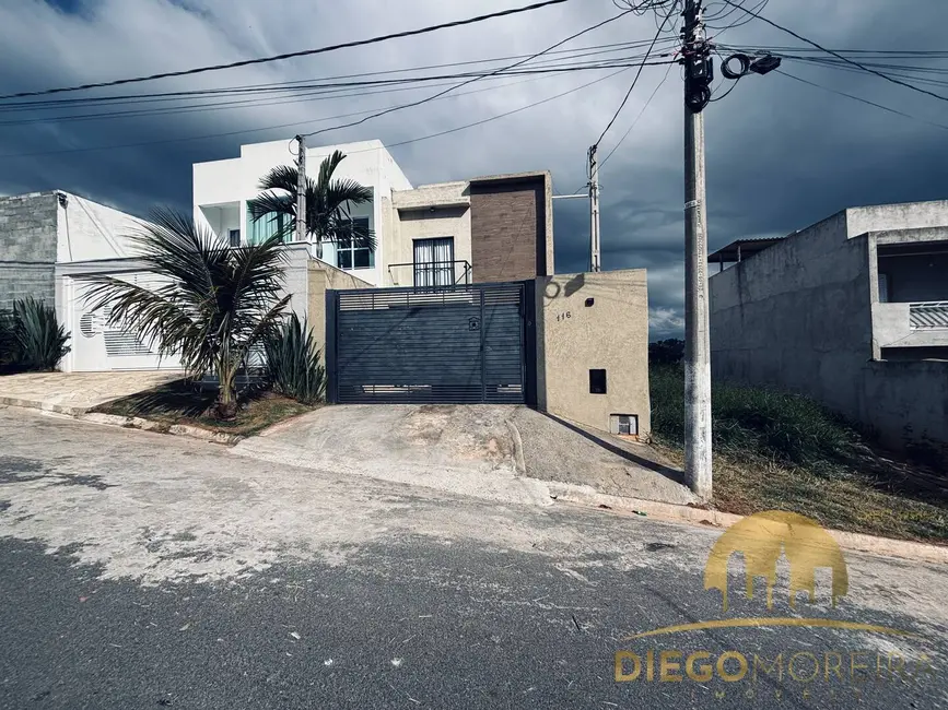 Casa com 3 quartos para alugar, 127m2 em Mairipora - SP - imagem 2 Foto 2 de Casa com 3 quartos para alugar, 127m2 em Mairipora - SP