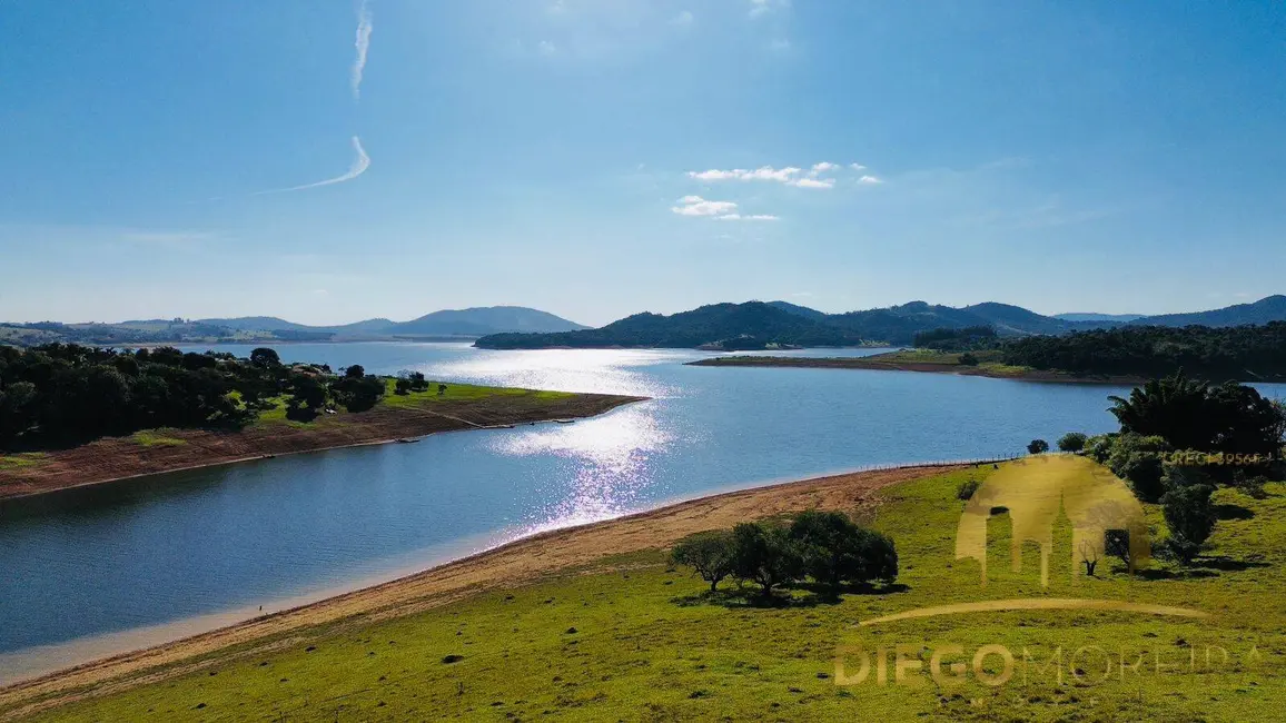 Foto 1 de Terreno / Lote à venda, 145200m2 em Piracaia - SP